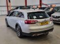 Vauxhall Insignia 2.0 CDTi BiTurbo Nav 7
