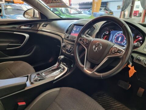 Vauxhall Insignia 2.0 CDTi BiTurbo Nav 9