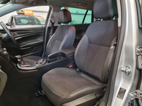 Vauxhall Insignia 2.0 CDTi BiTurbo Nav 10