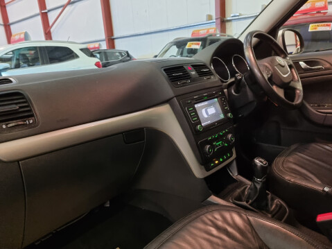Skoda Yeti ELEGANCE TDI CR 170 12