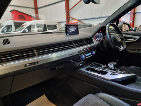 Audi Q7 TDI QUATTRO S LINE 4