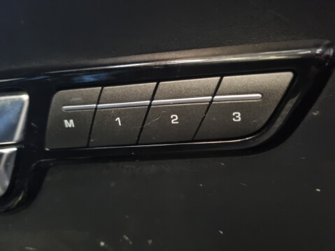 Land Rover Range Rover Evoque SD4 SPECIAL EDITION 28