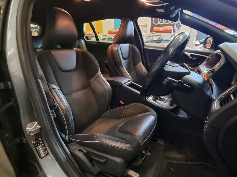 Volvo V60 D3 R-DESIGN 10