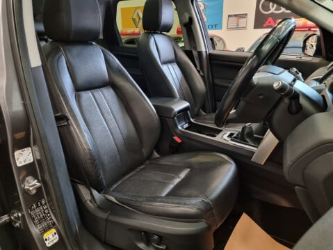 Land Rover Discovery Sport TD4 HSE 11