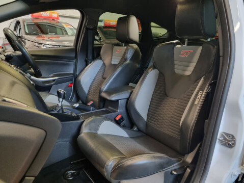 Ford Focus ST-2 TDCI 10