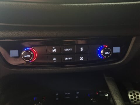 Vauxhall Insignia SRI VX-LINE NAV 16