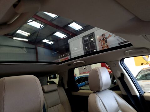 Land Rover Discovery Sport TD4 HSE 26