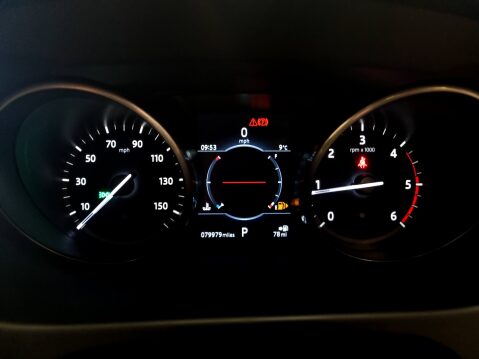 Land Rover Discovery Sport TD4 HSE 25