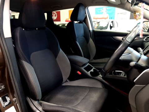 Nissan Qashqai N-CONNECTA DCI 9