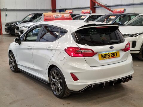 Ford Fiesta ST-LINE 8