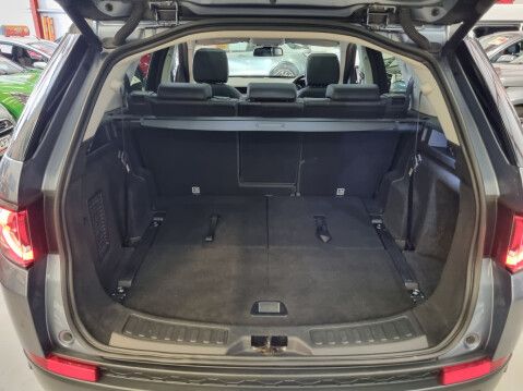 Land Rover Discovery Sport TD4 HSE BLACK 19