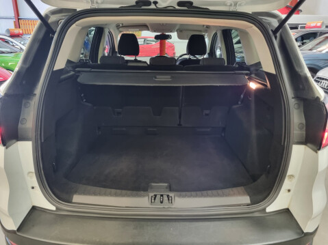 Ford Kuga ZETEC TDCI 21