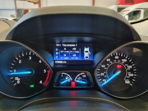 Ford Kuga ZETEC TDCI 23