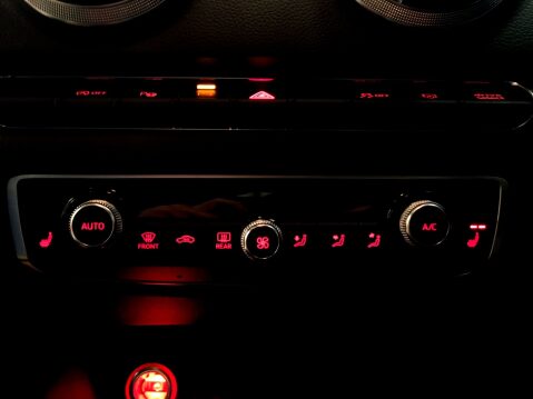 Audi A3 TDI S LINE 17