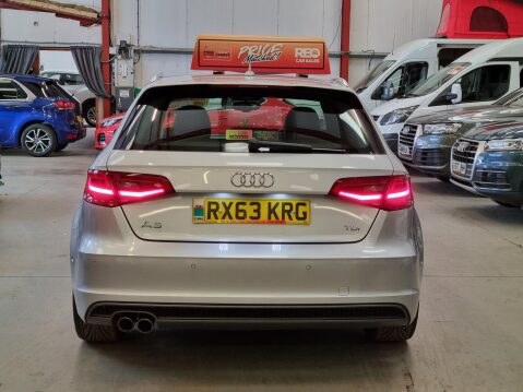 Audi A3 TDI S LINE 7