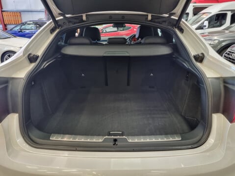 BMW X6 XDRIVE30D M SPORT 24