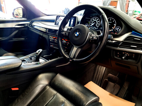 BMW X6 XDRIVE30D M SPORT 10