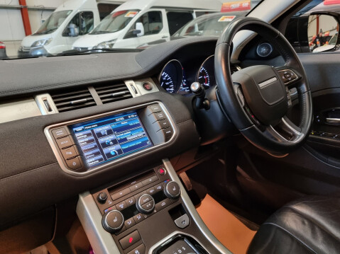 Land Rover Discovery TD6 HSE 13