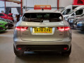 Jaguar F-Pace R-SPORT AWD 7