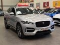 Jaguar F-Pace R-SPORT AWD 3