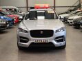 Jaguar F-Pace R-SPORT AWD 2