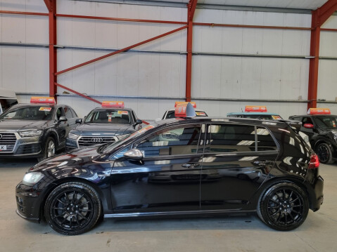 Volkswagen Golf R DSG 5