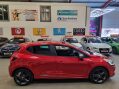 Renault Clio GT LINE TCE 8