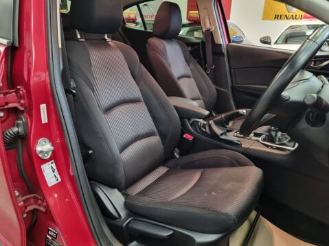 Mazda 3 SPORT NAV 8