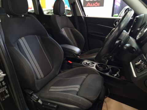 Mini Countryman COOPER S 10