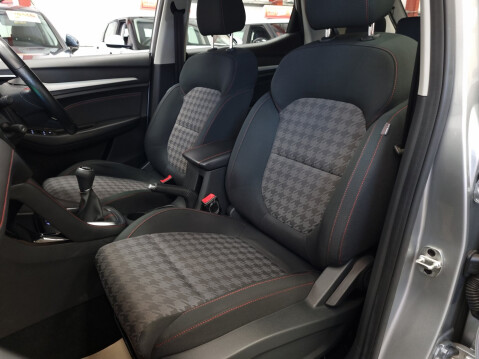 MG ZS EXCITE VTI-TECH 13