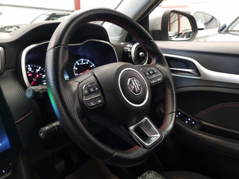 MG ZS EXCITE VTI-TECH 18