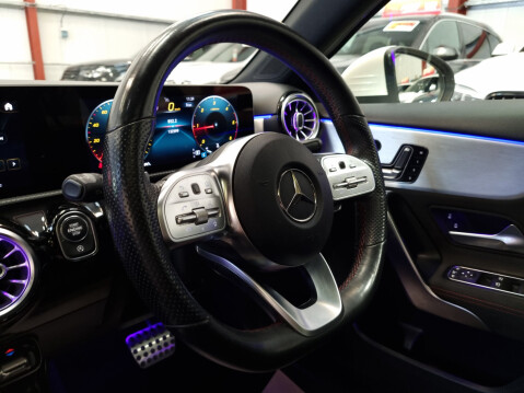 Mercedes-Benz A Class A 180 D AMG LINE PREMIUM PLUS 16