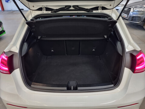 Mercedes-Benz A Class A 180 D AMG LINE PREMIUM PLUS 19