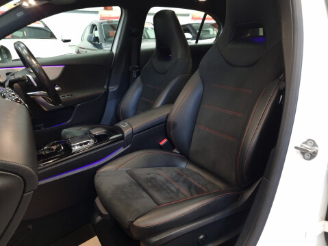 Mercedes-Benz A Class A 180 D AMG LINE PREMIUM PLUS 27