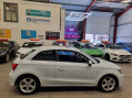 Audi A1 TFSI SPORT 8