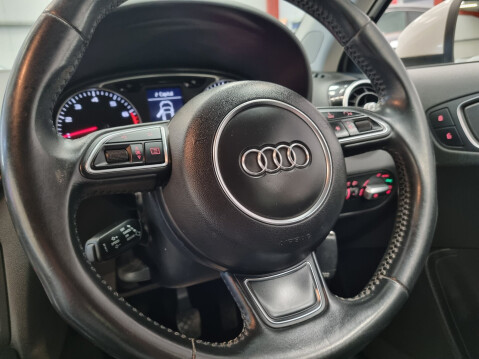 Audi A1 TFSI SPORT 16