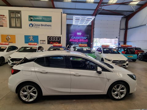 Vauxhall Astra SRI 9