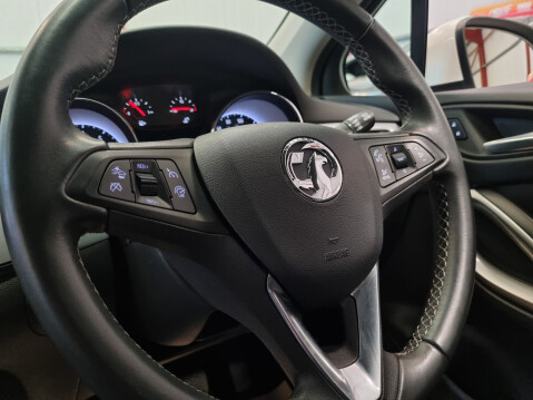 Vauxhall Astra SRI 19