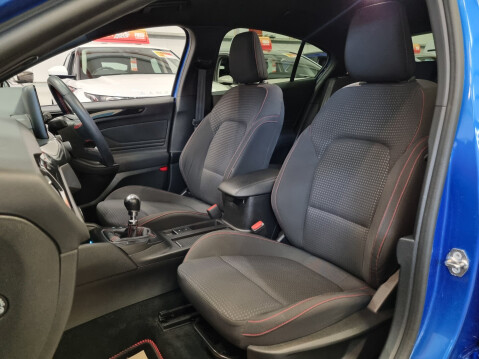 Ford Focus ST-LINE 22