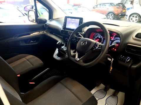 Vauxhall Combo L1H1 2000 LE NAV S/S 8