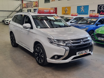 Mitsubishi Outlander PHEV GX 4H