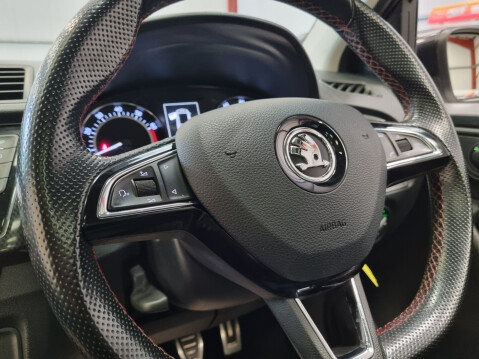 Skoda Fabia MONTE CARLO TSI 15