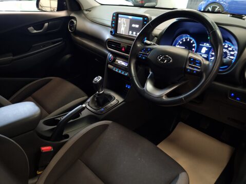 Hyundai KONA PREMIUM 9
