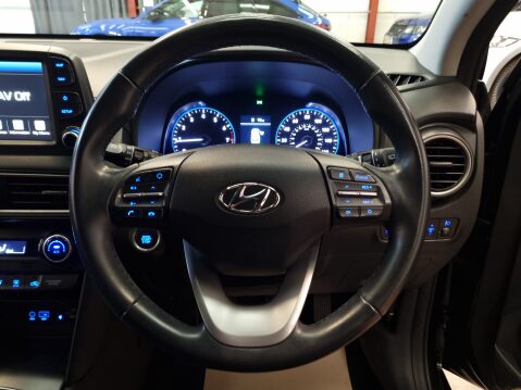 Hyundai KONA PREMIUM 19