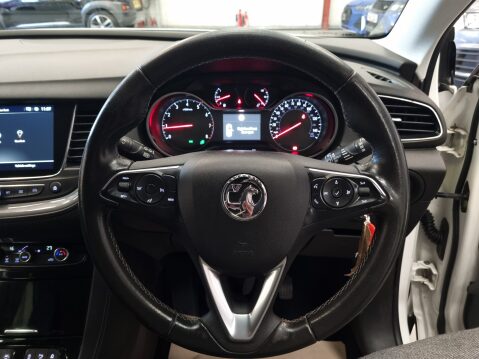 Vauxhall Grandland X BUSINESS EDITION NAV 20
