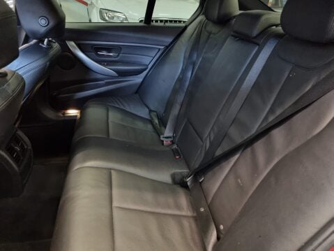 BMW 3 Series 320I XDRIVE M SPORT 19