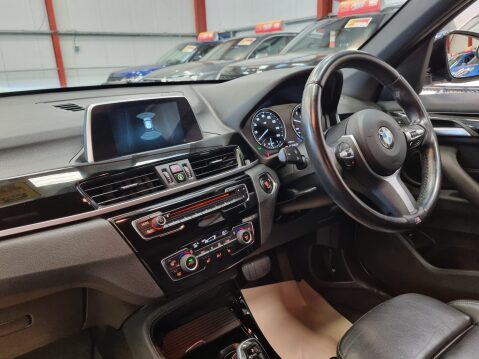 BMW X1 XDRIVE18D 2.0 M SPORT 13