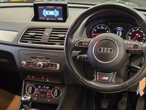 Audi Q3 TFSI S LINE EDITION 15