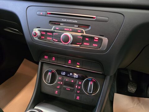 Audi Q3 TFSI S LINE EDITION 17