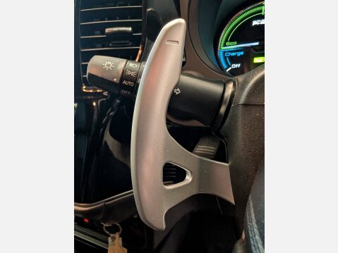 Mitsubishi Outlander PHEV JURO 26